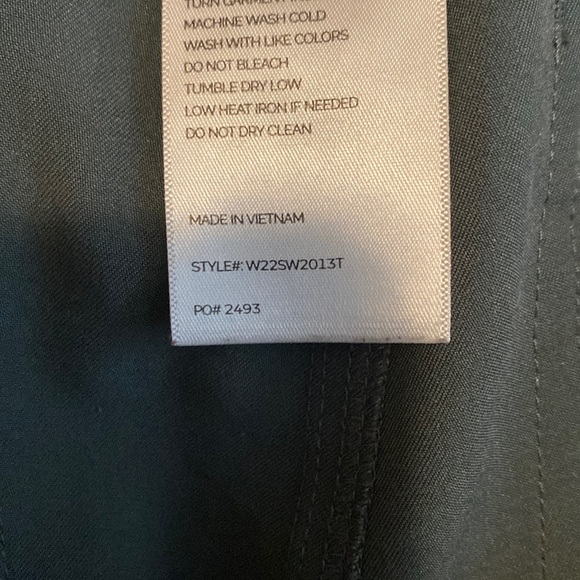 COPY - FIGS Bonsai Yola 2.0 Scrub Pants - Picture 4 of 5